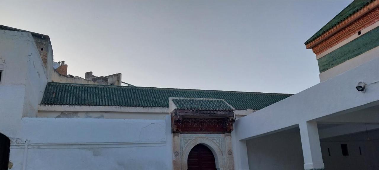 Riad Lala Zakia Moulay Idriss Bagian luar foto
