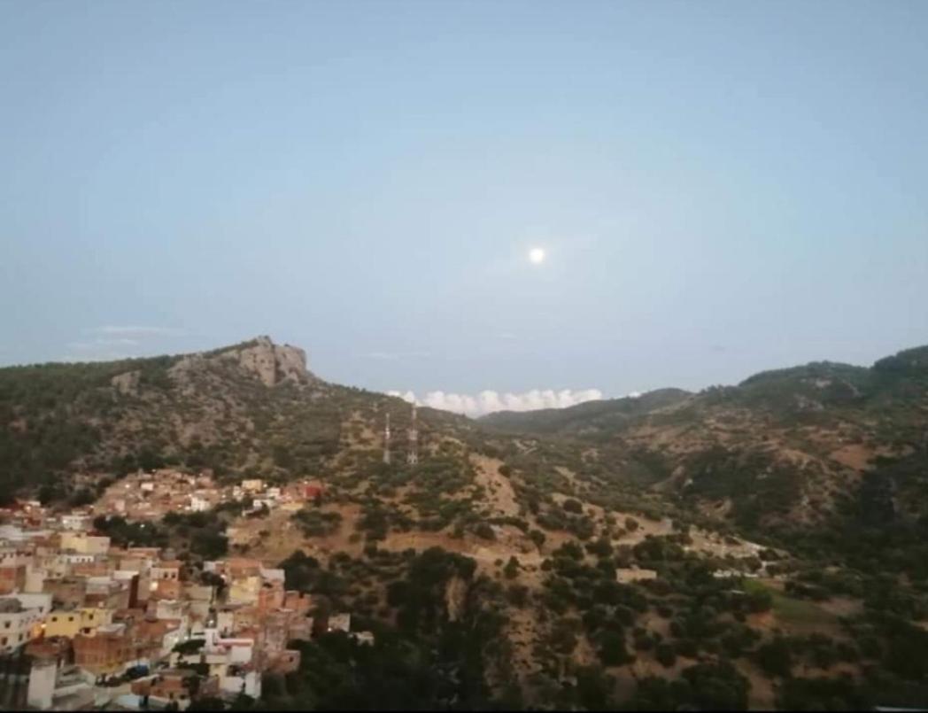 Riad Lala Zakia Moulay Idriss Bagian luar foto