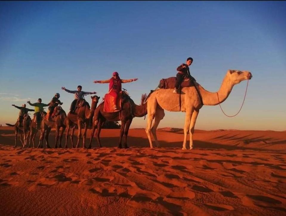 Riad Lala Zakia Moulay Idriss Bagian luar foto